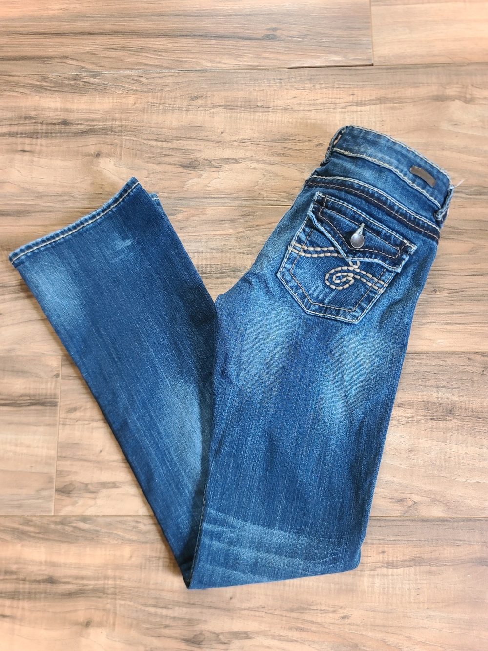 See Thru Soul Jeans 26in Bootcut Medium Wash With Flap Embroidered Pockets